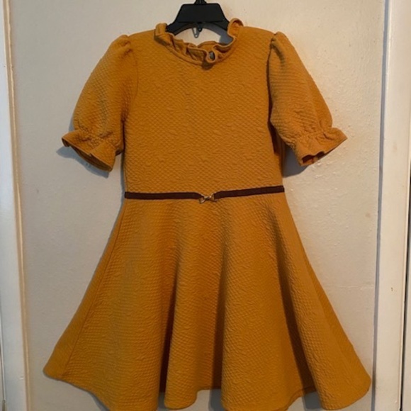 Girls Quilted Dress - Picture 1 of 3